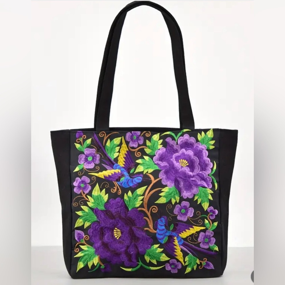 Tropical Embroidered Women’s Tote Bag with Zipper and Lining